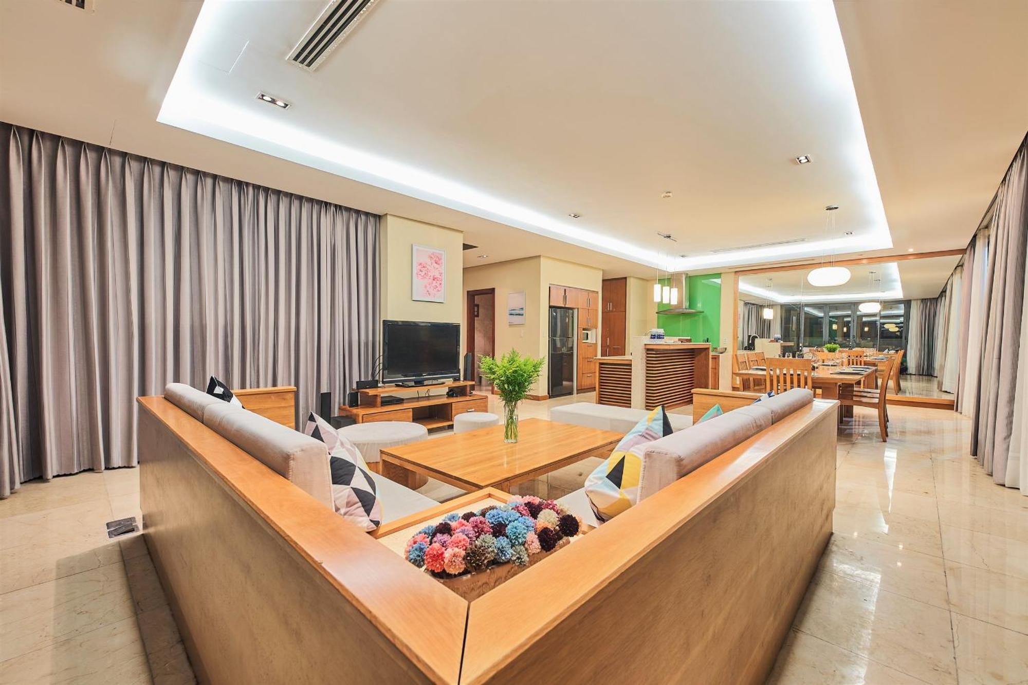 Deluxe Beach Villas By Danatrip ダナン市 部屋 写真